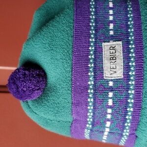 Verbier (Canadian) green and purple fleece hat with small pom One size